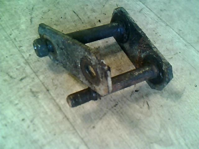 bontott NISSAN VANETTE Tartó Bak