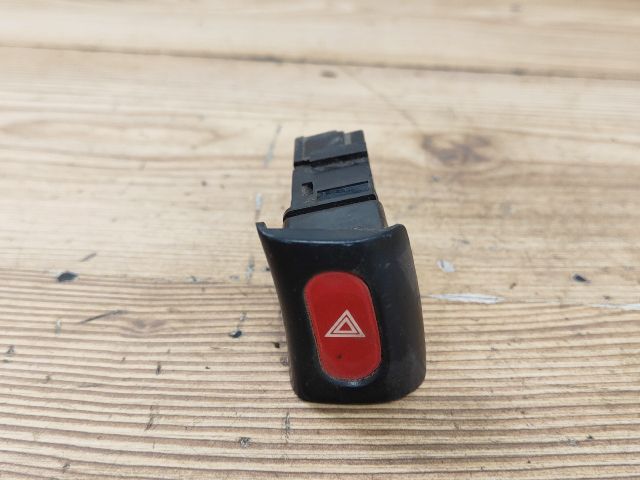 bontott NISSAN VANETTE Vészvillogó Kapcsoló