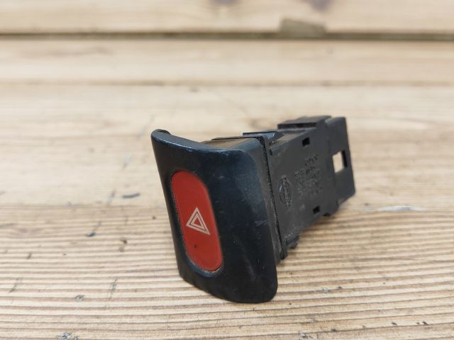 bontott NISSAN VANETTE Vészvillogó Kapcsoló