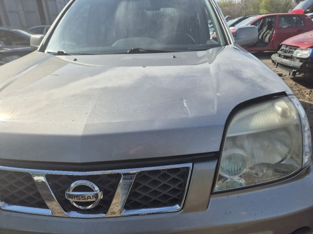 bontott NISSAN X-TRAIL I Bal első Csonkállvány Kerékaggyal