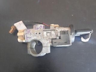 bontott NISSAN X-TRAIL I Gyújtáskapcsoló Házzal