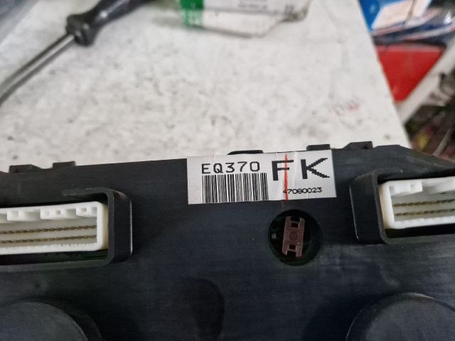 bontott NISSAN X-TRAIL I Kilométeróra