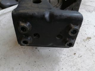 bontott NISSAN X-TRAIL I Motor Tartó Bak (Pozíciófüggetlen)