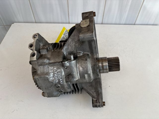 bontott NISSAN X-TRAIL I Osztómű