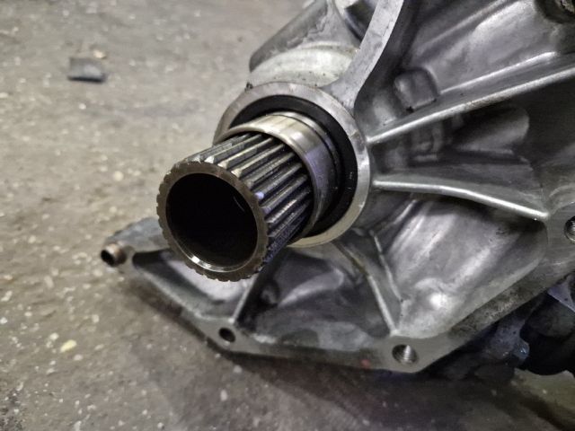 bontott NISSAN X-TRAIL I Osztómű