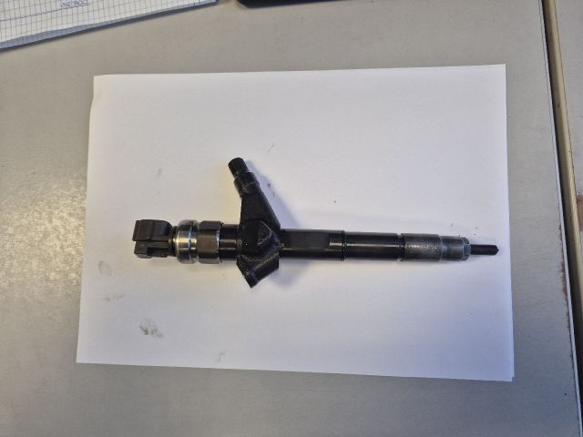 bontott NISSAN X-TRAIL I Porlasztó (1 db)