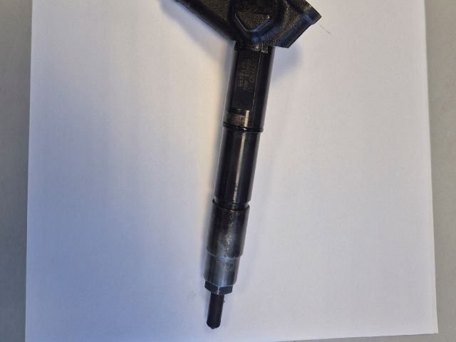 bontott NISSAN X-TRAIL I Porlasztó (1 db)