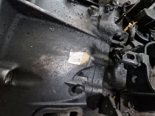 bontott NISSAN X-TRAIL I Váltó (Mechanikus)