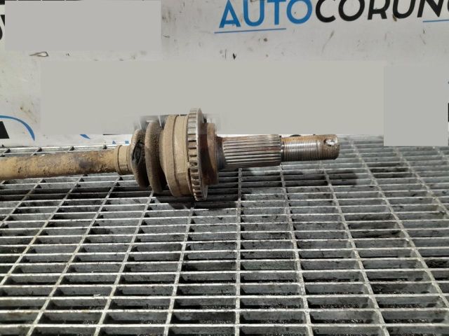 bontott NISSAN X-TRAIL I Bal hátsó Féltengely