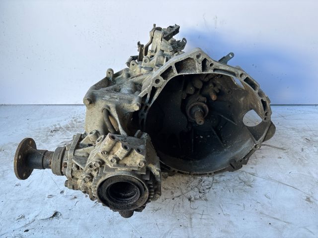 bontott NISSAN X-TRAIL I Váltó (Mechanikus)