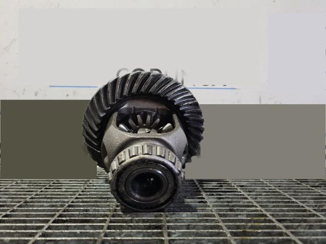 bontott NISSAN X-TRAIL I Hátsó Differenciálmű