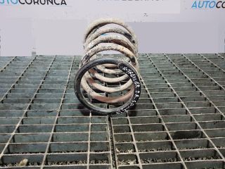 bontott NISSAN X-TRAIL I Hátsó Rugó