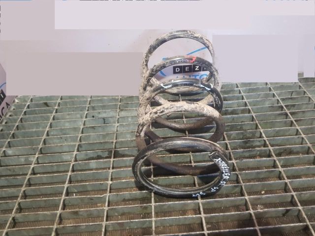 bontott NISSAN X-TRAIL I Hátsó Rugó