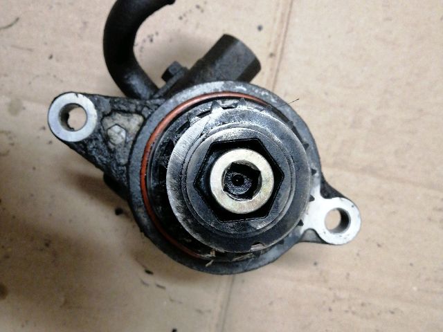 bontott NISSAN X-TRAIL I Kormányszervó Motor (Hidraulikus)