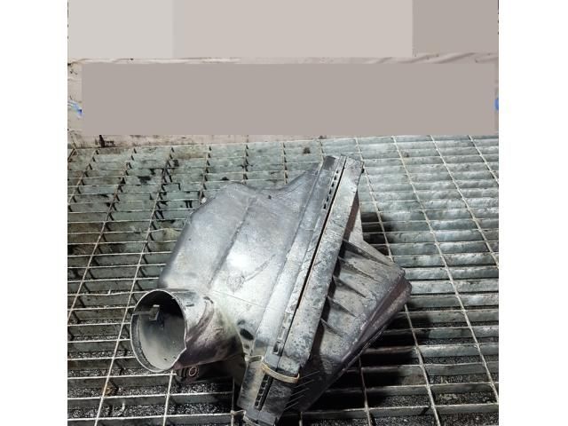 bontott NISSAN X-TRAIL I Légszűrő Ház