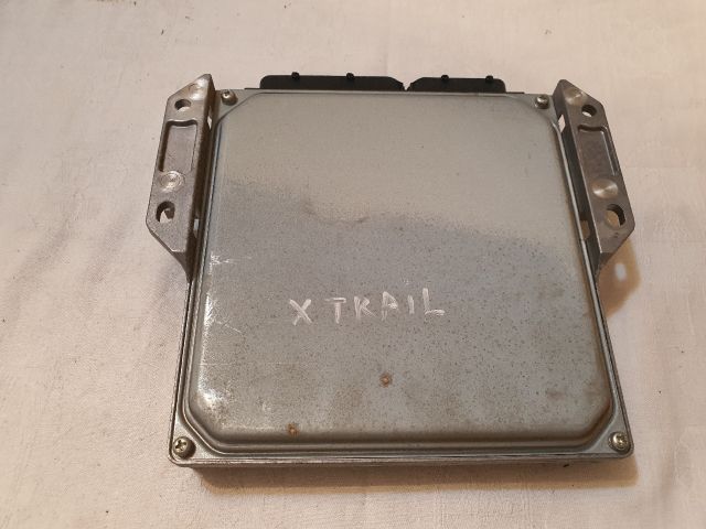 bontott NISSAN X-TRAIL I Motorvezérlő