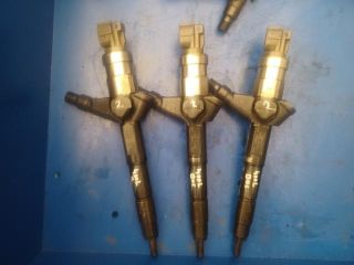 bontott NISSAN X-TRAIL I Porlasztó (1 db)