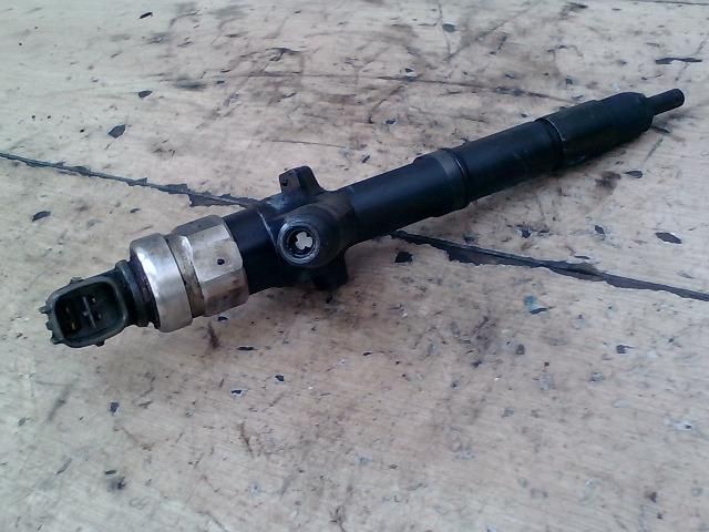 bontott NISSAN X-TRAIL I Porlasztó (1 db)