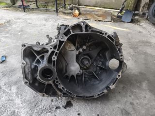 bontott NISSAN X-TRAIL I Váltó (Mechanikus)
