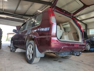 bontott NISSAN X-TRAIL I Bal első Csonkállvány Kerékaggyal