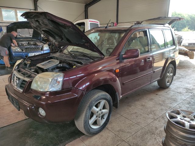 bontott NISSAN X-TRAIL I Bal első Gólyaláb (Lengécsillapító, Rugó)