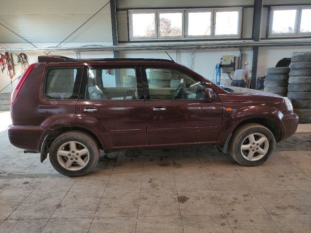 bontott NISSAN X-TRAIL I Nívópálca