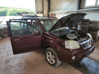 bontott NISSAN X-TRAIL I Tanksapka