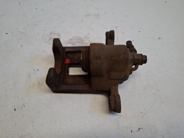 bontott NISSAN X-TRAIL I Jobb hátsó Féknyereg Munkahengerrel