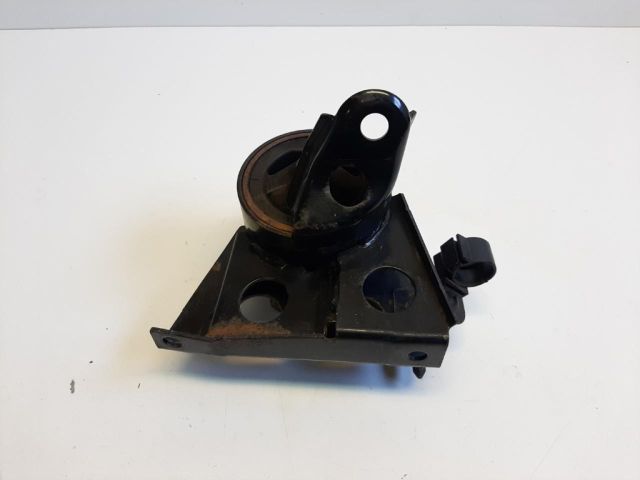 bontott NISSAN X-TRAIL I Motor Tartó Bak Jobb