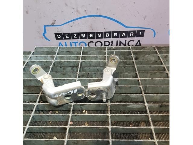 bontott NISSAN X-TRAIL I Ajtó Zsanér (Pozíciófüggetlen)