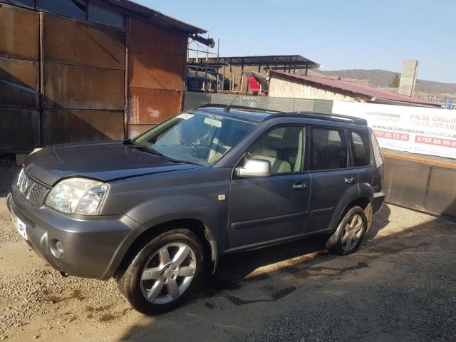 bontott NISSAN X-TRAIL I Bal első Ajtó (Üres lemez)