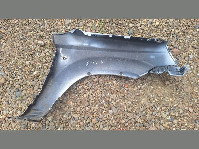 bontott NISSAN X-TRAIL I Bal első Sárvédő