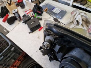 bontott NISSAN X-TRAIL I Bal Fényszóró