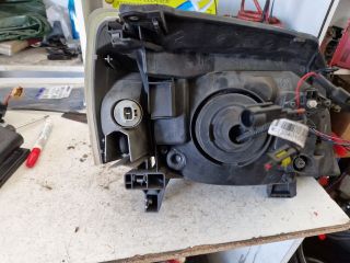 bontott NISSAN X-TRAIL I Bal Fényszóró