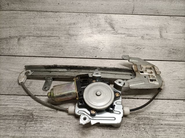 bontott NISSAN X-TRAIL I Bal hátsó Ablakemelő Szerkezet (Elektromos)