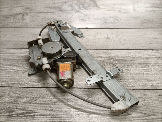 bontott NISSAN X-TRAIL I Bal hátsó Ablakemelő Szerkezet (Elektromos)