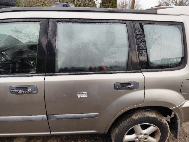 bontott NISSAN X-TRAIL I Bal hátsó Ajtó (Részeivel)