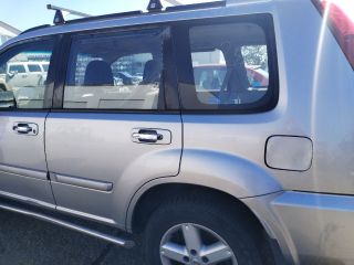bontott NISSAN X-TRAIL I Bal hátsó Ajtó (Üres lemez)