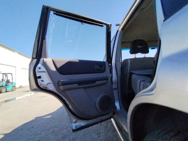 bontott NISSAN X-TRAIL I Bal hátsó Ajtó (Üres lemez)