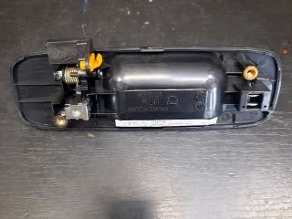 bontott NISSAN X-TRAIL I Bal hátsó Külső Kilincs