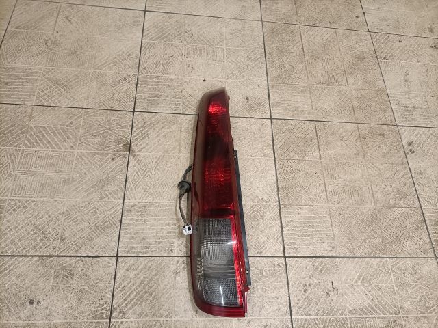 bontott NISSAN X-TRAIL I Bal Hátsó Lámpa