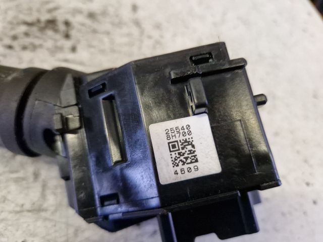 bontott NISSAN X-TRAIL I Bal Kormánykapcsoló Irányjelző