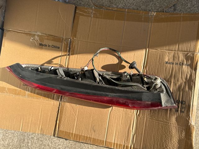 bontott NISSAN X-TRAIL I Bal Külső Hátsó Lámpa