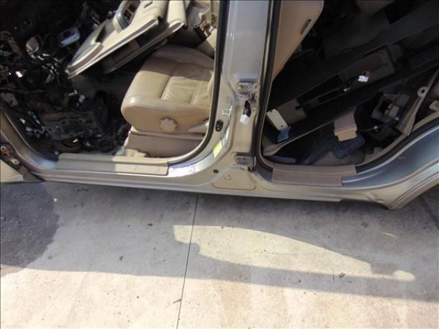 bontott NISSAN X-TRAIL I Bal Küszöb