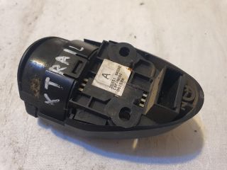 bontott NISSAN X-TRAIL I Bal Multikormány Kapcsoló