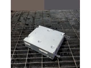 bontott NISSAN X-TRAIL I CD / DVD Tár