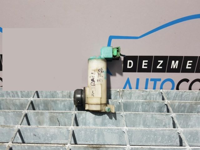 bontott NISSAN X-TRAIL I Első Ablakmosó Szivattyú