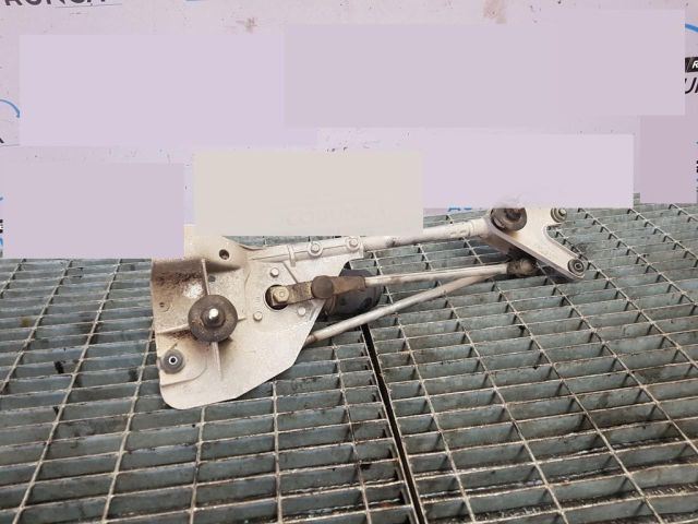 bontott NISSAN X-TRAIL I Első Ablaktörlő Szerkezet Motorral