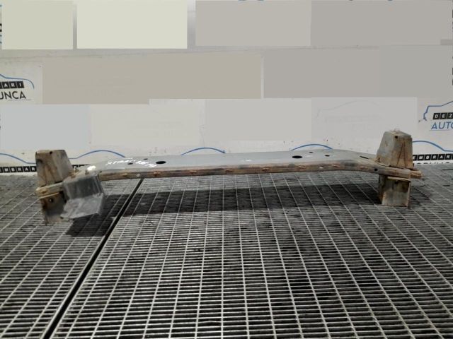 bontott NISSAN X-TRAIL I Első Lökhárító Merevítő (Fém)