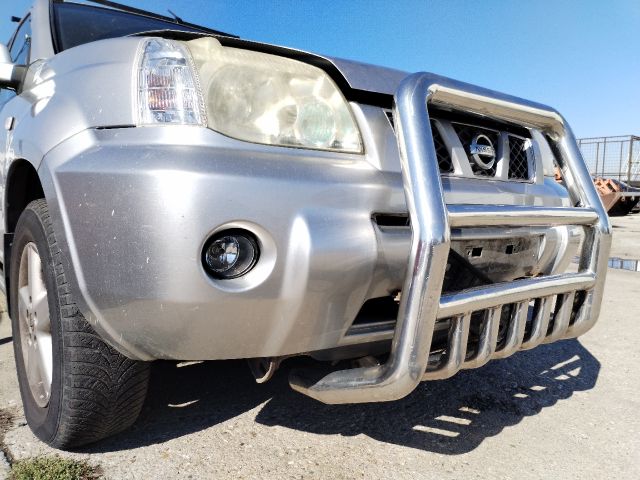 bontott NISSAN X-TRAIL I Első Lökhárító (Részeivel)
